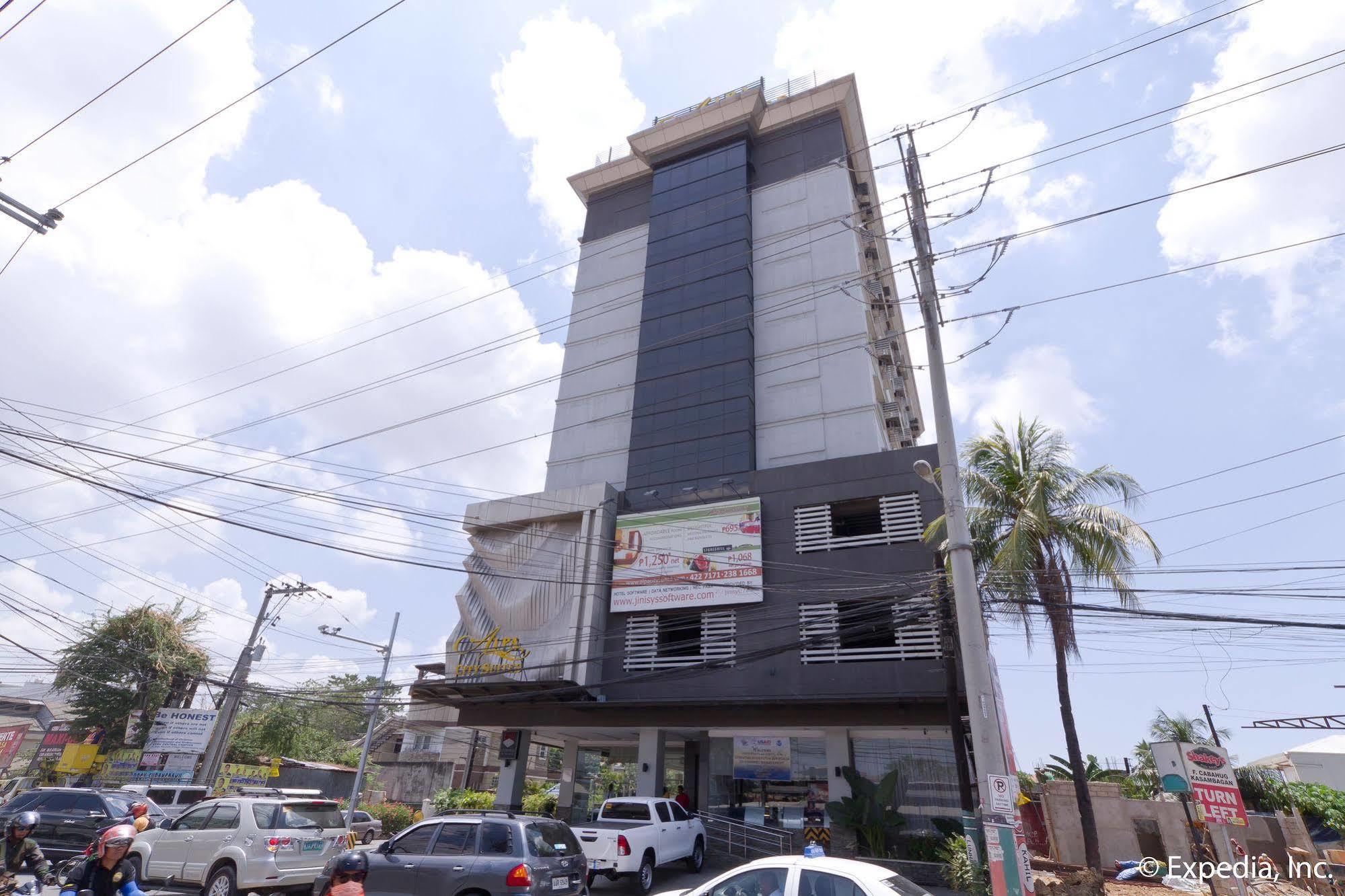 Alpa City Suites Hotel Cebu Stadt Exterior foto